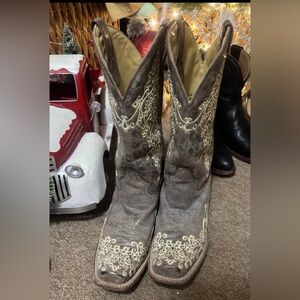 Corral Cowgirl Boits